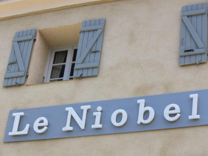 Belgodère Hotel Le Niobel - Hotel De Charme מראה חיצוני תמונה