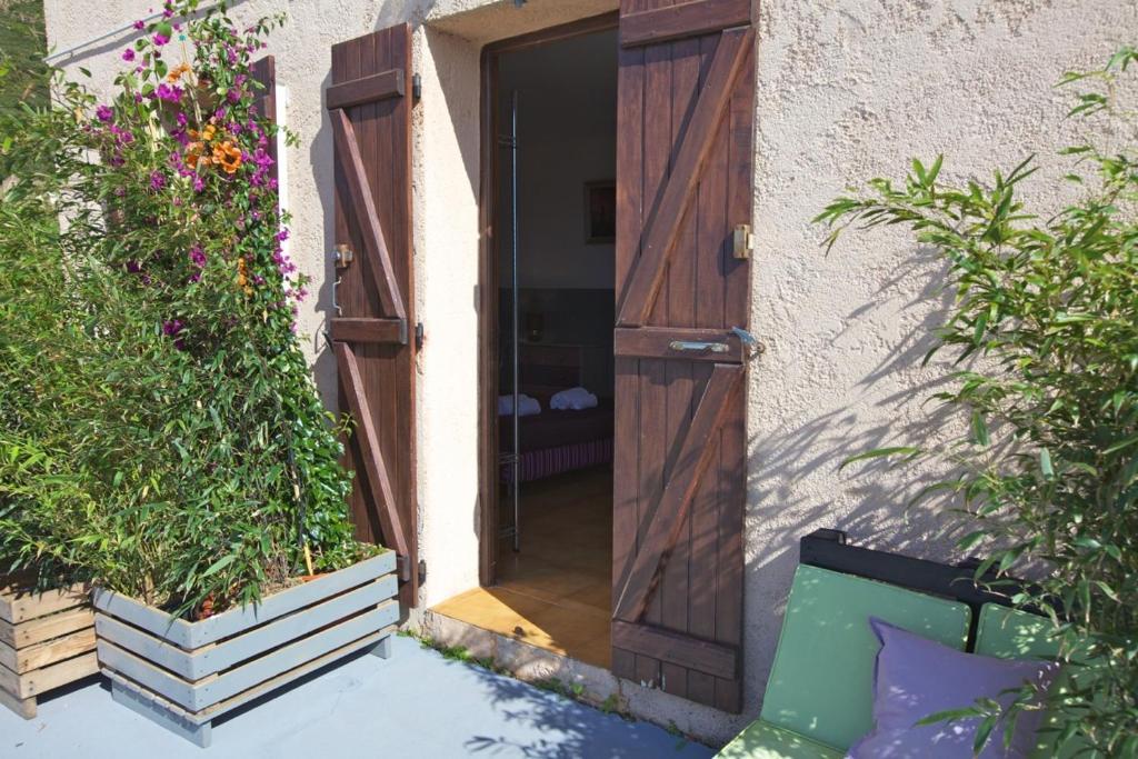 Belgodère Hotel Le Niobel - Hotel De Charme חדר תמונה